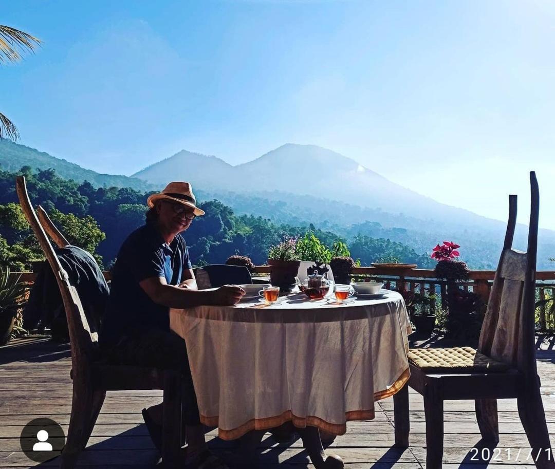 Dwan Tea Mountain Side Bed and Breakfast Desa Desa Jatiluwih Exteriör bild
